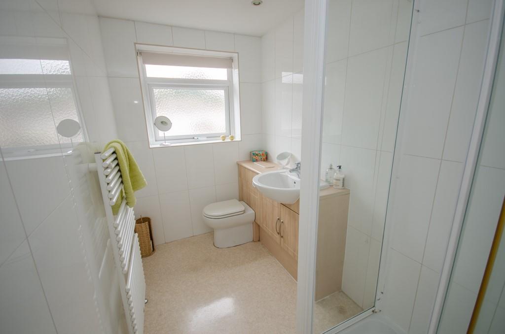 Shower room.jpg