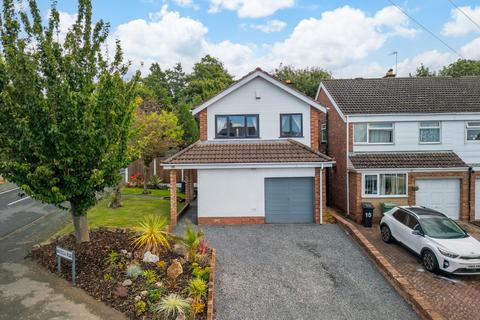 3 bedroom detached house for sale, Penfields Road, Stourbridge DY8