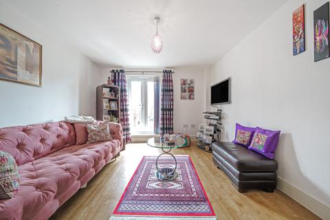 5 Whitchurch House, 1 Wren Lane, Ruislip, HA4 8FF
