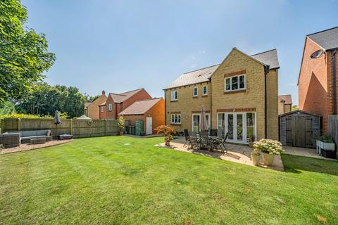 4 bedroom detached house for sale, Wellington Way, Southmoor, Abingdon, Oxfordshire, OX13