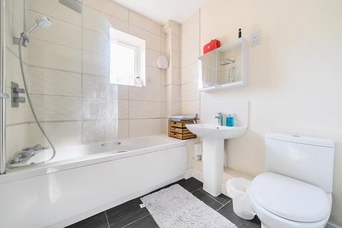 2 bedroom maisonette for sale, High Wycombe,  Buckinghamshire,  HP13