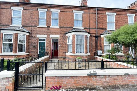 4 bedroom terraced house for sale, Salisbury Avenue, Goole, Goole, DN14