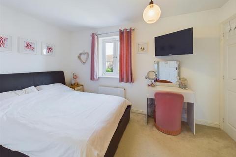10 Arlington Road, Brockworth, Gloucester, GL3 4GB