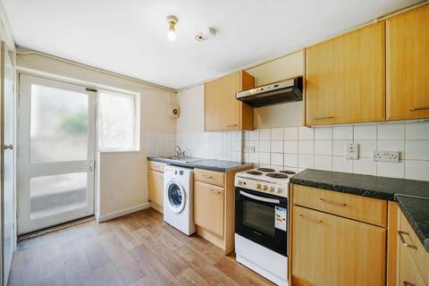 1 bedroom flat for sale, Charlton Road, Harlesden, NW10