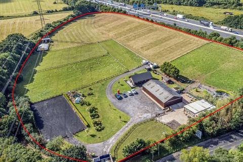 Wayland Stables Beacon Lane, Winterbourne, Bristol, BS36 1SB
