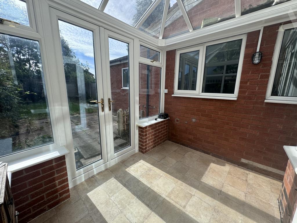 308 Hobs Moat Road conservatory