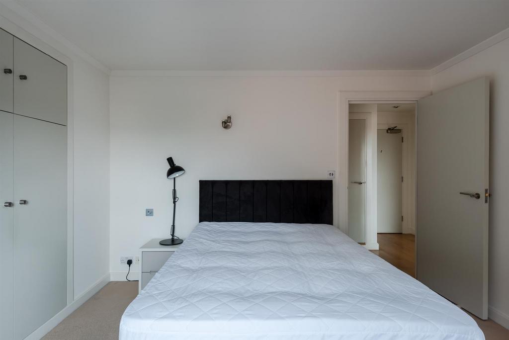 Flat 601 7 High Holborn-06.jpg