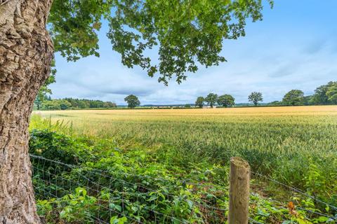 4 bedroom terraced house for sale, Combe,  Oxfordshire,  OX29