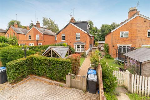 4 bedroom semi-detached house for sale, Exchange Road, Sunninghill