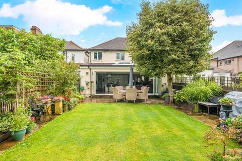 4 bedroom semi-detached house for sale, Montrose Avenue, Twickenham TW2