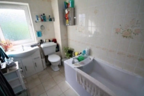 6 bedroom house share to rent, at Bristol, 23, Cook Street BS11