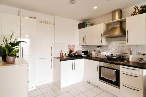 1 bedroom flat for sale, St. Johns Way, Corringham SS17