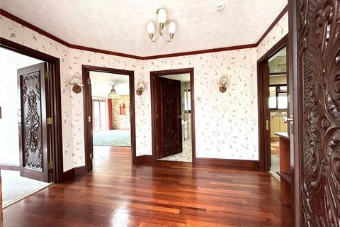 Blue Pine Lodge Blind Lane, Chard, TA20 2JW