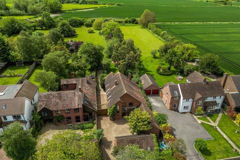 4 bedroom detached house for sale, Oakley Lane, Chinnor OX39