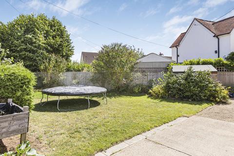 2 Bowyer Road, Abingdon, OX14 2EW