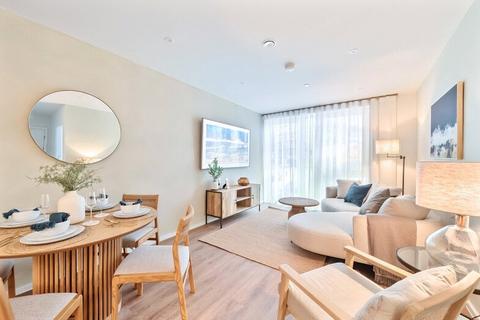 2 bedroom apartment for sale, E310 The Waterfront, Poole BH15