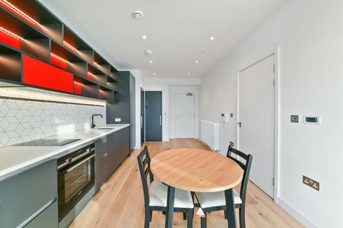 undefined, London City Island, City Island Way, Canning Town, London, E14