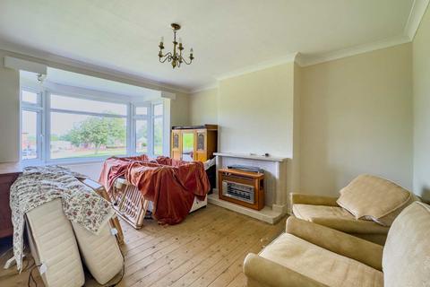 1 Dean Park Drive, Drighlington, Bradford, BD11 1AL