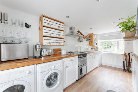 Newsons Cottage Coles Hill, Wenhaston, Halesworth, IP19 9DS