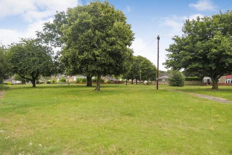 3 bedroom detached bungalow for sale, Oaklands Drive, Brandon IP27