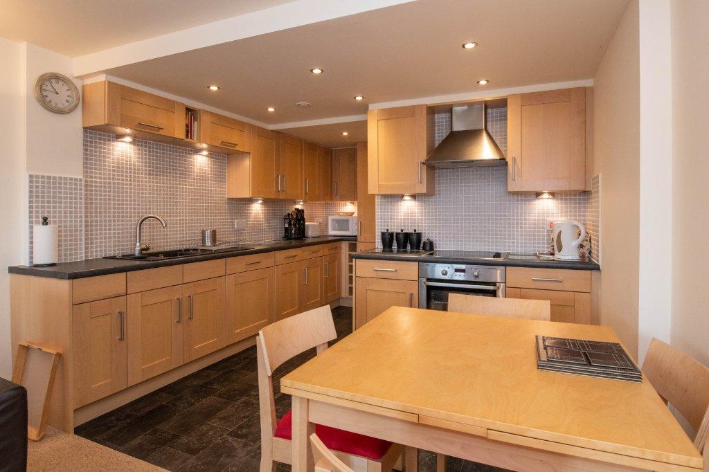 Kitchen/Dining Area