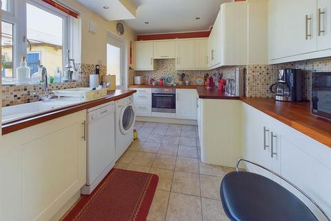 2 bedroom end of terrace house for sale, Middle Road, Shoreham by Sea