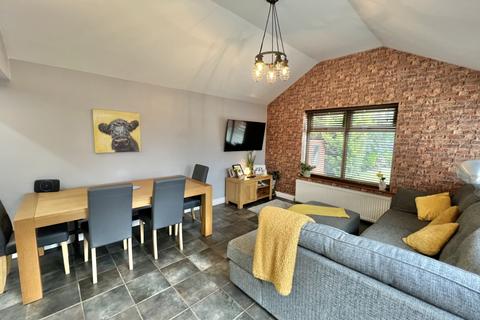 18 Colesville Avenue, Thornton-cleveleys, FY5 4ND