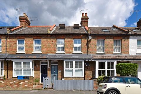 61 Victor Road, Windsor, SL4 3JS