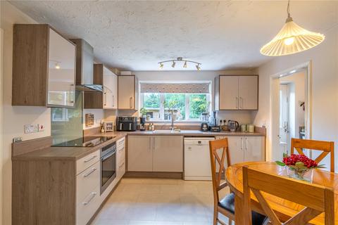 43 Arundel Close, Randlay, Telford, TF3 2LX