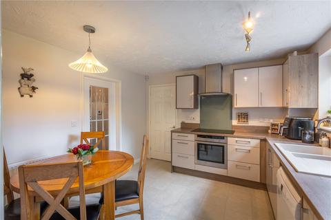 43 Arundel Close, Randlay, Telford, TF3 2LX