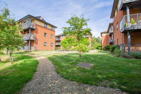 2 bedroom flat for sale, Thorpe Meadows, Peterborough PE3