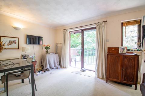 2 bedroom flat for sale, Thorpe Meadows, Peterborough PE3