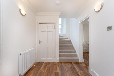 Green Bank Hunter Street, Auchterarder, PH3 1PA
