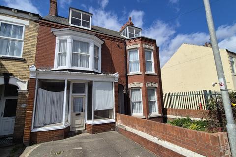 8 bedroom end of terrace house for sale, 154 Queen Street, HU19