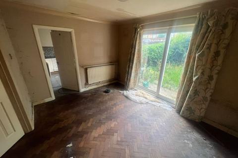 13 Cambria Close, Hounslow, TW3 3RR