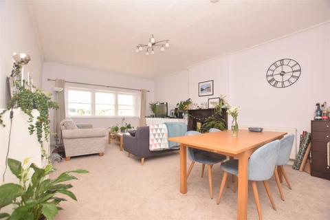 2 bedroom flat to rent, 00000097 Pembroke Road