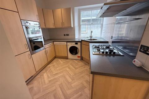 2 bedroom flat to rent, 00000097 Pembroke Road