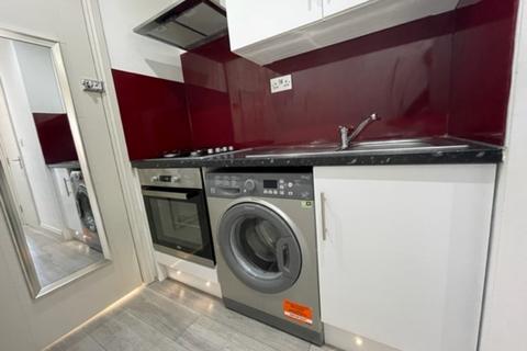 1 bedroom flat to rent, Thornton Heath CR7