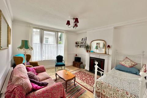 1 bedroom flat for sale, St. Efrides Road, Torquay, TQ2 5SG