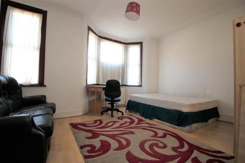 undefined, Poplars Road, London E17