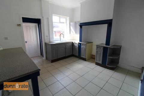 2 bedroom terraced house for sale, Moorland Road, Stoke-On-Trent ST6