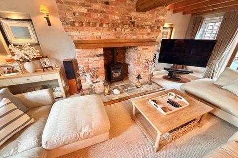 5 bedroom detached house for sale, Woodside Lane, New Milton, Hampshire, BH25