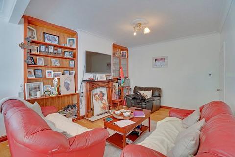 3 bedroom semi-detached house for sale, Dollis Hill Avenue, London, NW2