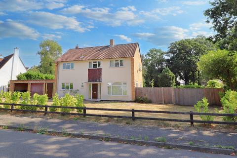 3 bedroom detached house for sale, Eastwick Road, Hersham KT12