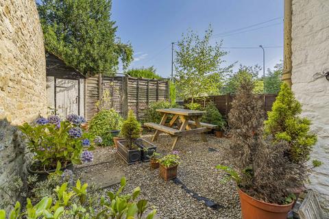 129 Manor Road, Woodstock, OX20 1XS