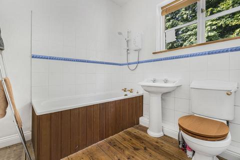 129 Manor Road, Woodstock, OX20 1XS