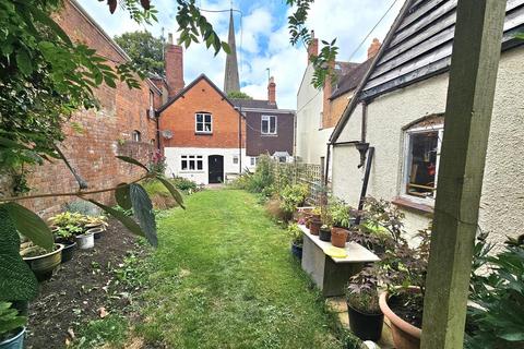 4 bedroom semi-detached house for sale, Church Street, Newent