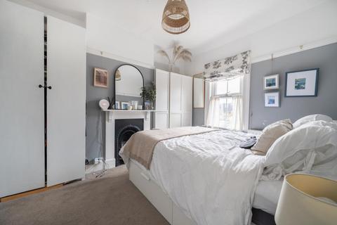 1 bedroom maisonette for sale, Windsor,  Berkshire,  SL4