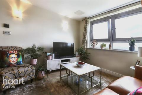 2 bedroom apartment for sale, Throwley Way, Sutton