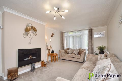 138 Maidavale Crescent, Coventry, CV3 6GD
